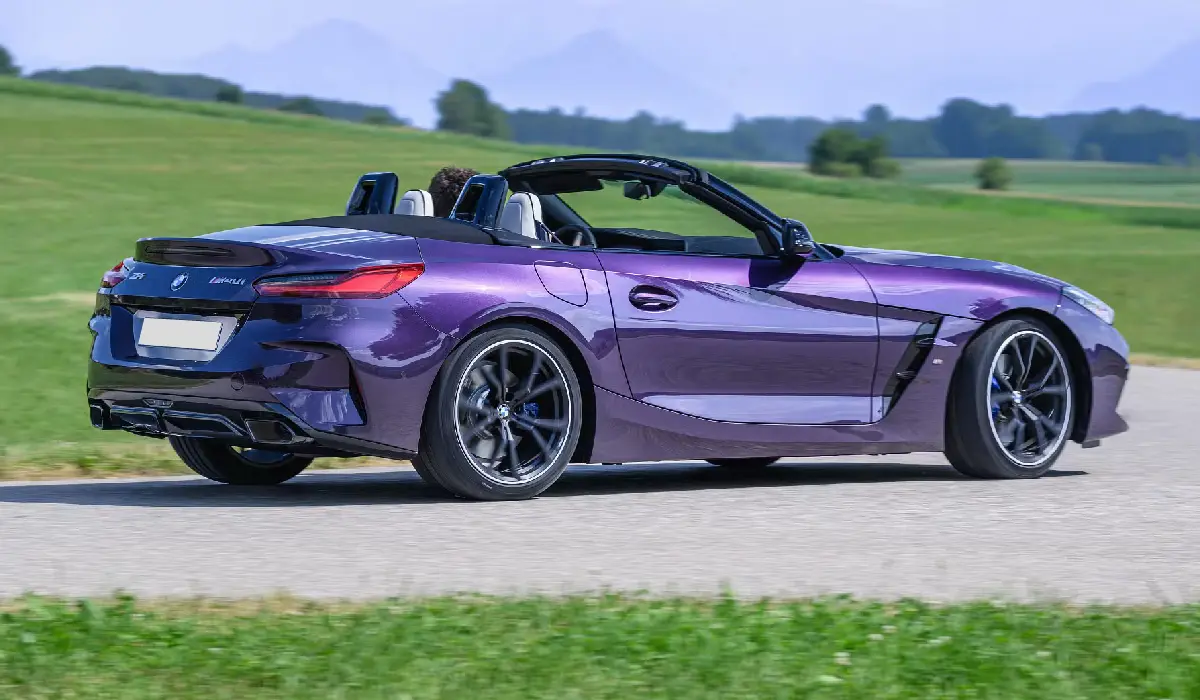 BMW - Z4 sDrive20i - Cabriolet Car Rentals - Preowned Cabriolet Car - Exclusive Concierge Club.webp